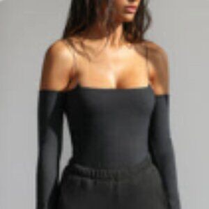 Joah Brown Off The Shoulder Long Sleeve Size S/M